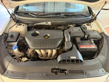 Hyundai: Hyundai Sonata: 2020 г., 2 л, Автомат, Газ — 4