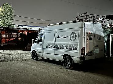 авто в такси: Mercedes-Benz Спринтер: 2005 г., 2.2 л, Механика, Дизель, Бус — 3
