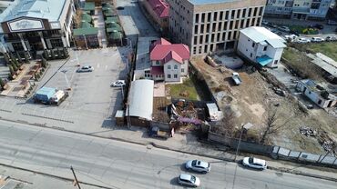 село кок жар дом: Дом, 215 м², 8 комнат, Собственник, Старый ремонт