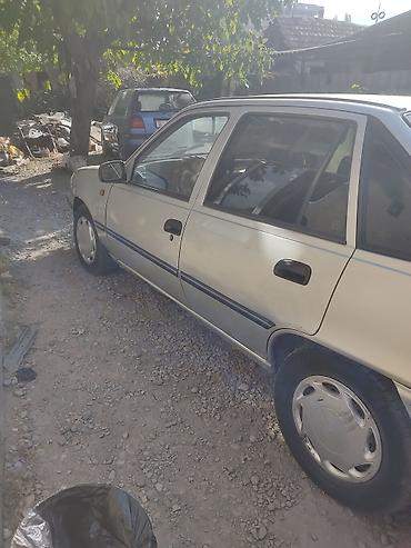 Унаа сатуу: Daewoo Nexia: 2007 г., 1.5 л, Кол менен иштөөчү, Бензин, Седан — 5