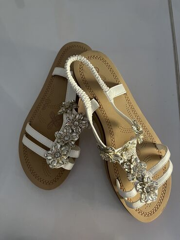 zara providne sandale: Sandals, 40