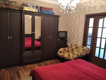 Yataq otağı dəstləri: İkinəfərlik çarpayı, Dolab — 43