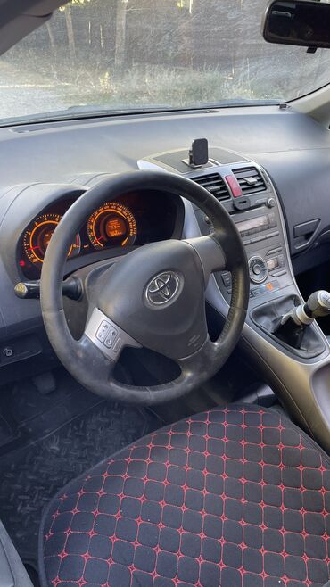 celica toyota: Toyota Auris: 2008 г., 1.6 л, Механика, Бензин, Кроссовер