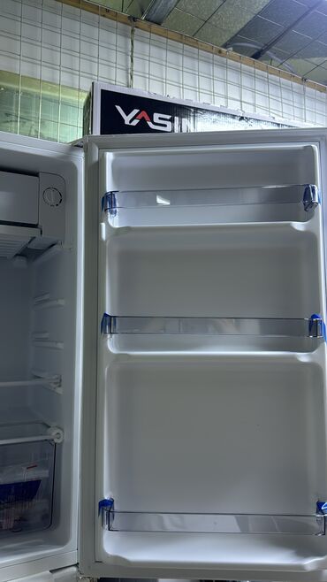 Холодильники: Холодильник Avest, Новый, Однокамерный, De frost (капельный), 80 * 83 * 50 — 18