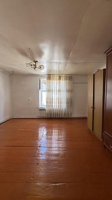 Продажа коттеджей и домов: 🏡 Продаётся дом в Балыкчы! 📍 Дом расположен в хорошем, развитом — 25
