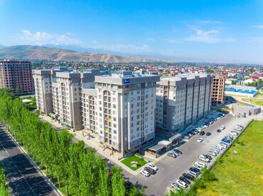 срочно продаётся 1 комнатная квартира в районе ошского рынка по улице кенсуйская: 3 бөлмө, 130 кв. м, Элитка, 6 кабат, Евроремонт
