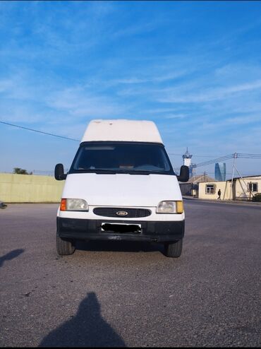 Ford: Ford Transit: 2.5 l | 1998 il 250000 km Universal