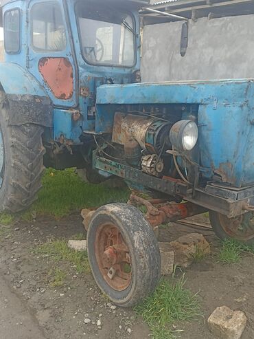Kommersiya nəqliyyat vasitələri: Traktor s, İşlənmiş