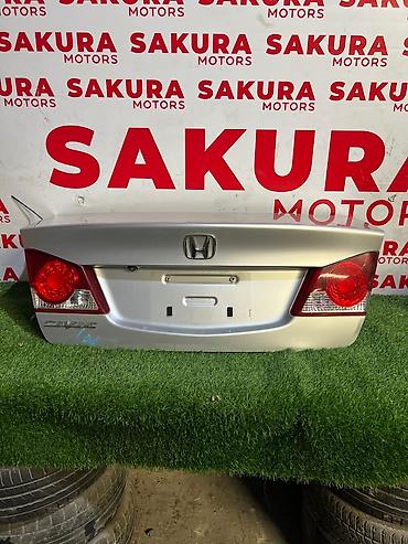 sedan: Крышка багажника Honda, Б/у, Оригинал — 1