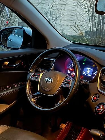 7 местка: Kia Sorento: 2018 г., 2 л, Автомат, Дизель, Кроссовер — 7