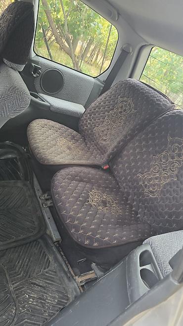 машина с манипулятором: Mitsubishi Space Wagon: 1999 г., 2.4 л, Механика, Бензин, Минивэн — 7