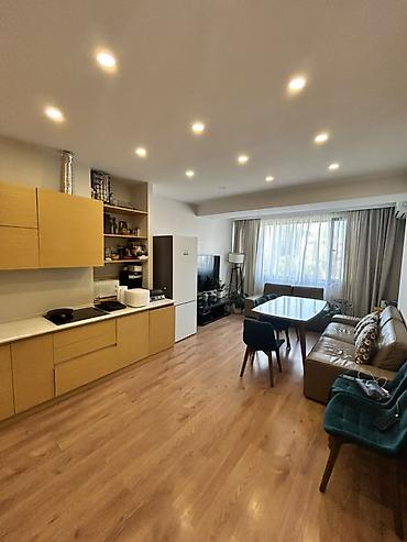 квартиры 8 мкр: 4 комнаты, 104 м², 8 мкр Элитка, 3 этаж, Евроремонт — 2