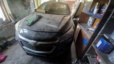 продаю авто в аварийном состоянии: Chevrolet Malibu: 2015 г., 2 л, Вариатор, Бензин, Седан