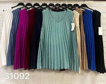 zenske bluze za punije: 04. Plisirane tunike/majice za punije 2XL 3XL 4XL Cena : 2.200 dinara — 1