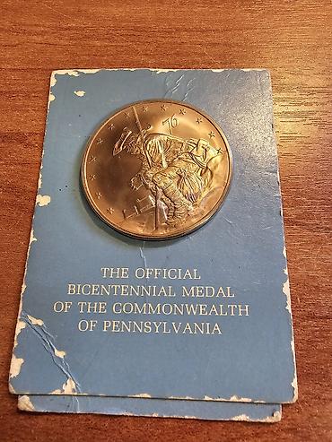 солдаты: Официальная юбилейная медаль Содружества Пенсильвании (Bicentennial — 1
