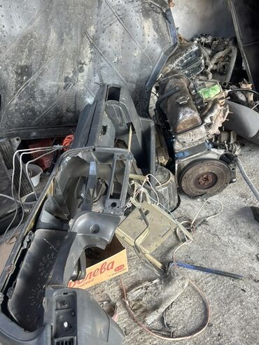 Digər avtomobil ehtiyat hissələri: VAZ/Lada üçün ehtiyat hissələri dəsti Satışda bir avtomobildən — 16