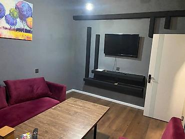Коммерческая недвижимость: İcarəyə verilir obyekt 187 m², 28 May m. Daha 7 şəklə bax Agentlik 1 — 5