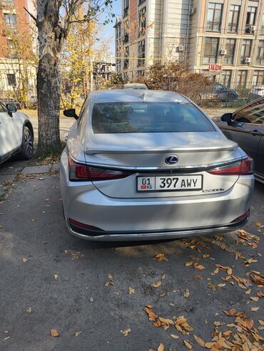 кадилак эскалайд: Lexus ES: 2020 г., 2.5 л, Вариатор, Гибрид, Седан