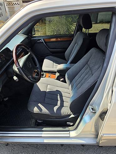 ешка е 303: Mercedes-Benz E-Class: 1995 г., 2.2 л, Механика, Бензин, Седан — 8