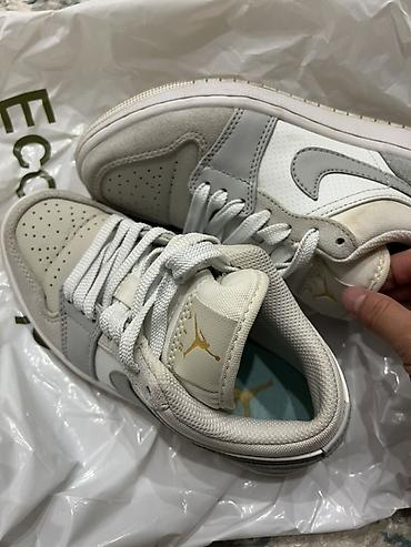 мужские зимние кроссовки: Б/у Кроссовки Nike Jordan 1 Low (код модели CV) - Цвет — 3