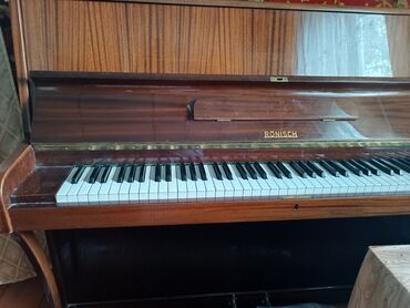 портативное пианино с гибкой клавиатурой: Пианино Rönisch (upright) - Немецкое акустическое пианино знаменитой