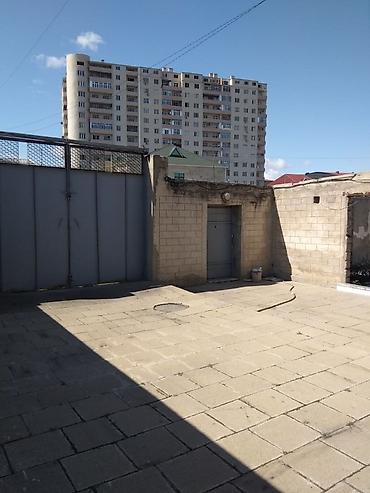 xacmaz bina: Həyətyanı torpaq sahəsi və fərdi yaşayış evi - Geniş, daş hasarla — 3