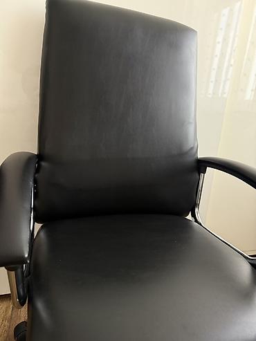 ofis: Ofis kreslosu – qara rəng, yüksək arxa dayaq - Material: asan — 4
