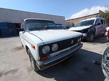 VAZ (LADA): Ön və arxa buferleri satılır əla vəziyyətdə 180 biri 90 azn — 1