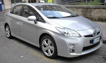 последующий выкуп авто бишкеке: Toyota Prius: 1.8 l | 2014 il