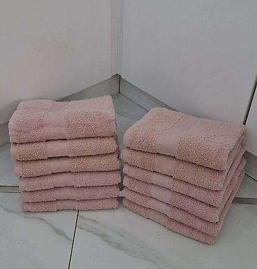 ormaric za lavabo: Set peškira – pamučni frotir

Peškiri
100x50 
12kom. 3200

T — 5