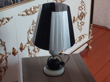 Ev üçün dekor: Stol lampaları