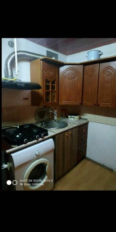 Uzunmüddətli kirayə mənzillər: Gənclik metrosunun yaxınlığında Kral şadliq evinə yaxın 5 mertebeli -da lalafo.az — 2 Uzunmüddətli kirayə mənzillər: Gənclik metrosunun yaxınlığında Kral şadliq evinə yaxın 5 mertebeli — 2