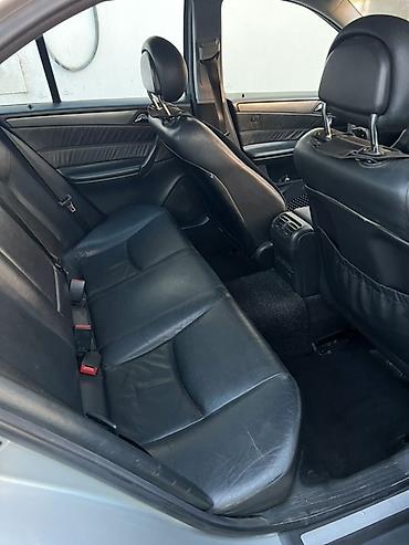 passat variant: Mercedes-Benz C-Class: 2000 г., Седан — 4