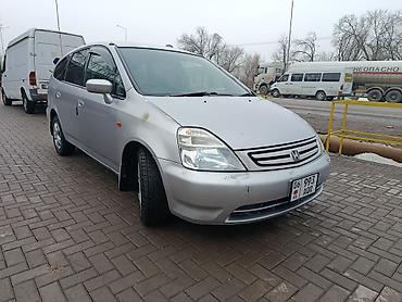 Honda: Honda Stream: 2001 г., Минивэн — 3