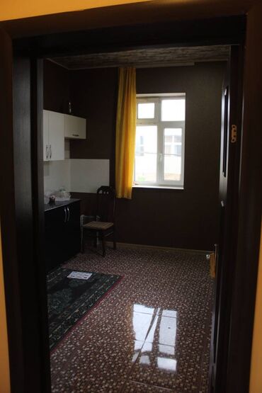 Bağ evlərinin kirayəsi: 72 kv. m, 3 otaqlı, Kanalizasiya, Su, İnternet — 10