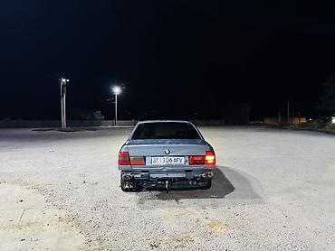 BMW: BMW 5 series: 1988 г., 2 л, Кол менен иштөөчү, Бензин, Седан — 3