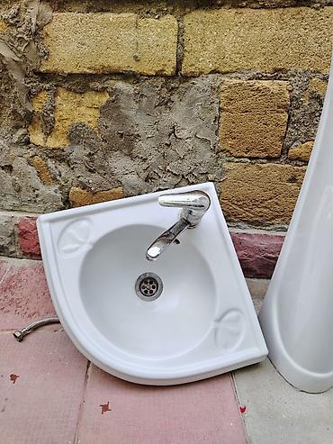 su ceni nerj: Künc tipli keramika əl yuma lavabosu və pedestalı (dəst) - Material — 3