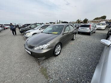 обмен на автомобиль: Toyota Camry: 2005 г., 2.4 л, Автомат, Бензин