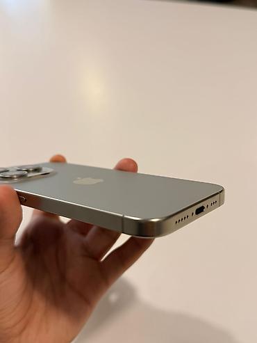 redmi note 15 8 256: IPhone 15 Pro, 256 GB, Natural Titanium, Face ID — 5