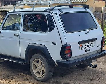 бачок одиссей: ВАЗ (ЛАДА) 4x4 Нива: 2004 г., 1.7 л, Механика, Внедорожник — 1