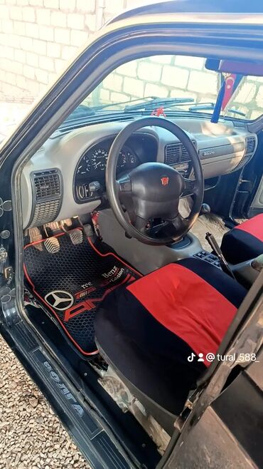 QAZ: GAZ Volga 3110, qara rəngli sedan Xüsusiyyətlər:heç bir problemi — 5