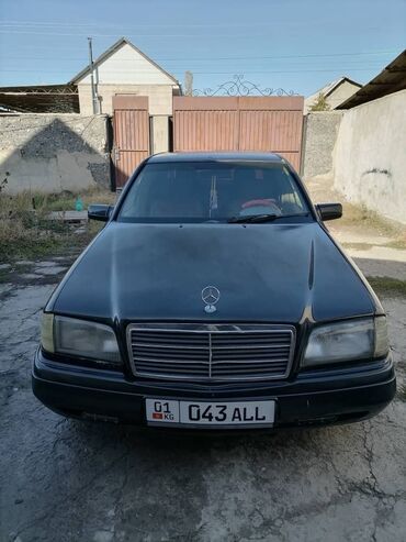 mercedes e 220: Mercedes-Benz 220: 1993 г., 2.2 л, Механика, Бензин, Седан