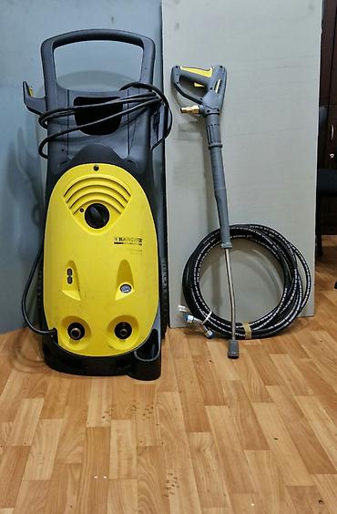 Моечный аппарат "ЭКСТРОКЛАССА "высокого давления KARCHER HD10/25-4S