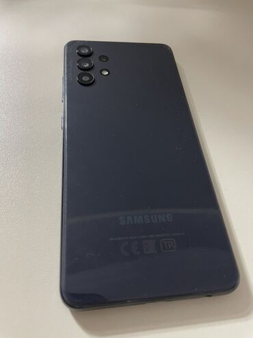 Audio: Samsung Galaxy A32, rəng - Qara