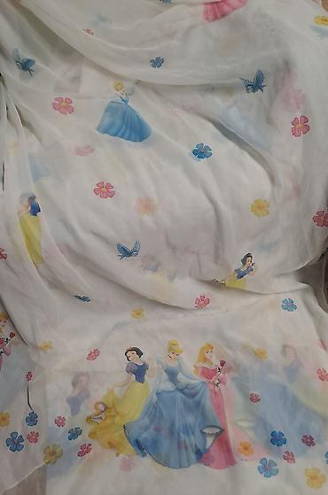 lidl kućni aparati: Zavesa za dečiju sobu – Disney Princeze,sirina 4m,duzina 2m - — 1
