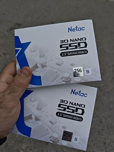planşet tap az: Netac 256 GB SSD yaddaş diski. 2.5 düym form faktorunda olan bu model — 1