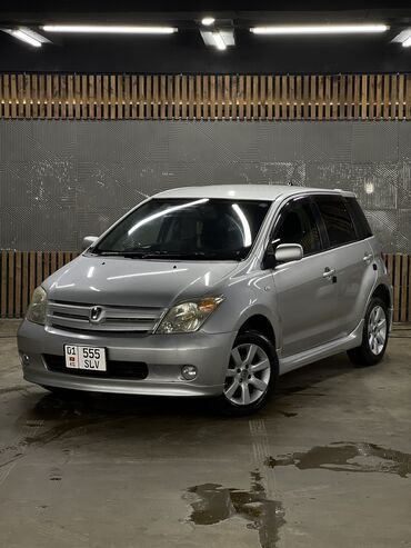 рассрочка машиналар: Toyota ist: 2003 г., 1.5 л, Автомат, Бензин, Хэтчбэк