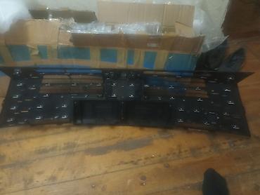 bmw e34 bufer: Məhsul: Avtomobil üçün ön radiator barmaqlığı (qril) Təsvir: - Rəng — 2