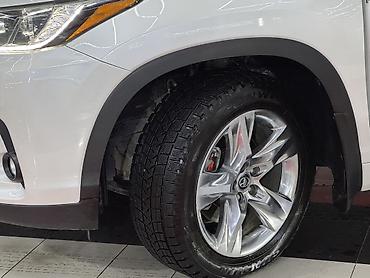 Toyota: Toyota Highlander: 2017 г., 3.5 л, Вариатор, Гибрид, Кроссовер — 9