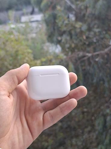 se pro: AirPods Pro 2 
hec bir problemi yoxdu
zaryatka yaxsi saxlayir — 3